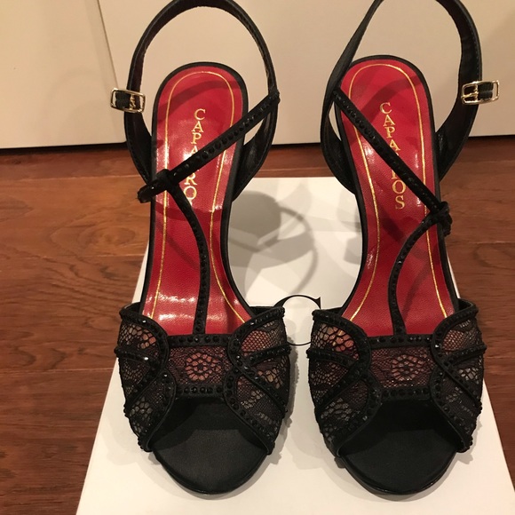 Shoes - 9.5/10 Heels Coparros Shoes - 9.5/10 Heels Coparros